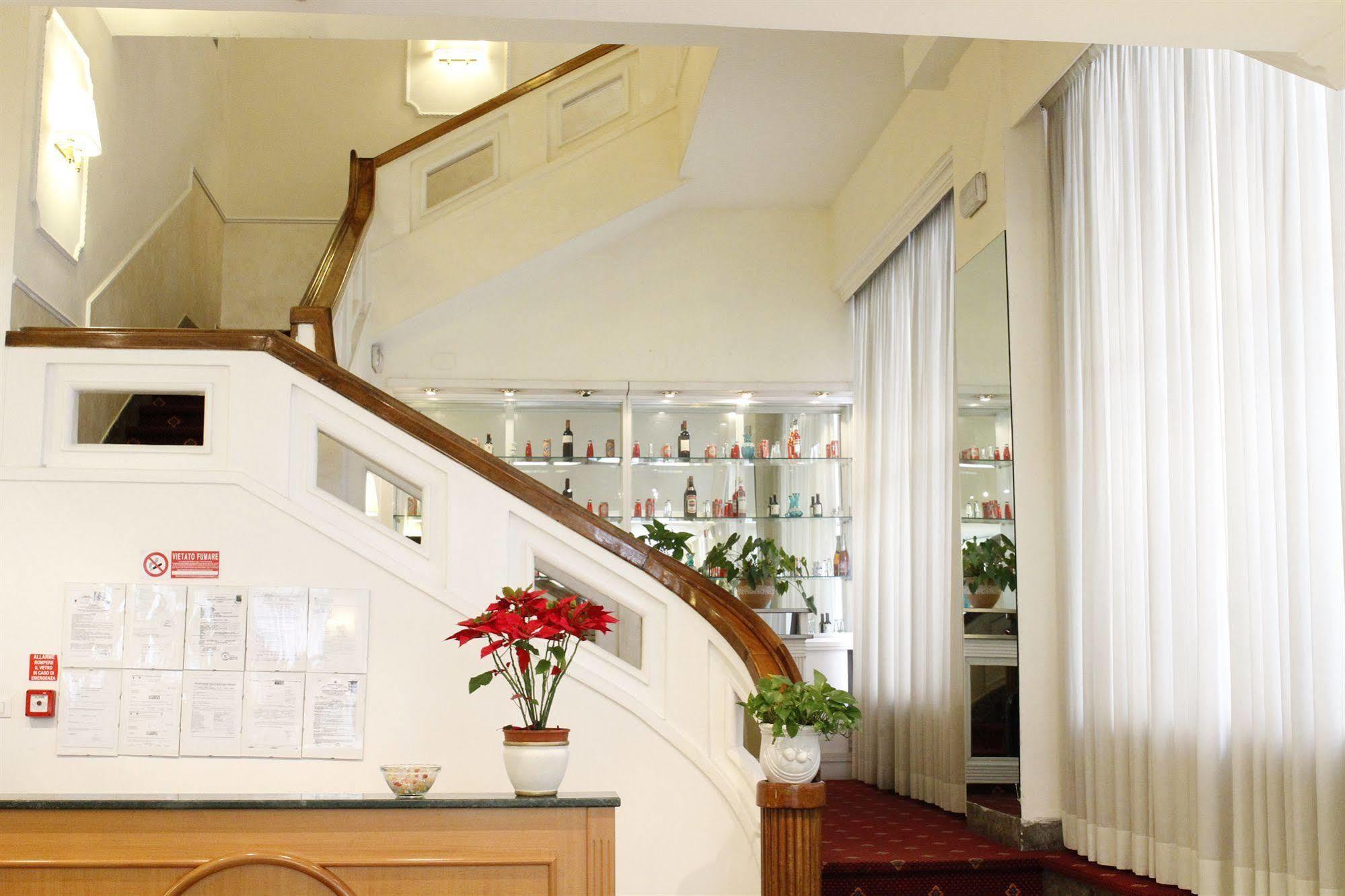 Hotel Gh San Giusto Rome